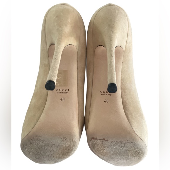 GUCCI 💥HOST PICK💥Gucci Tan Suede Peep Toe Stilettos Size EU40 with Box - Picture 11 of 12